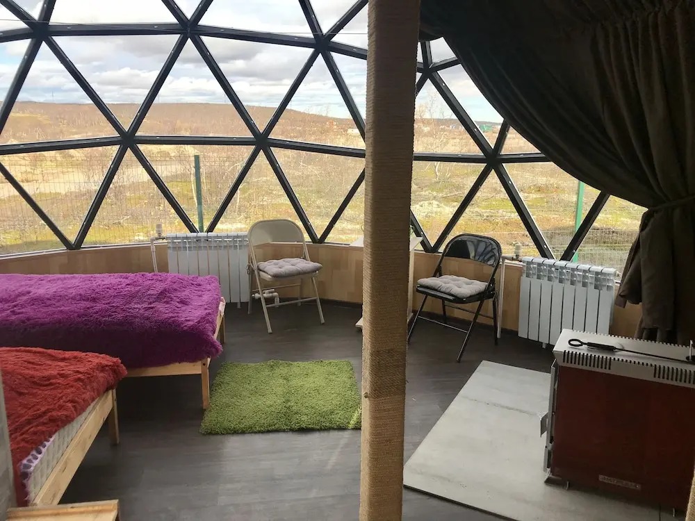 هتل آرورا ویلیج مارمونسک ایگلو